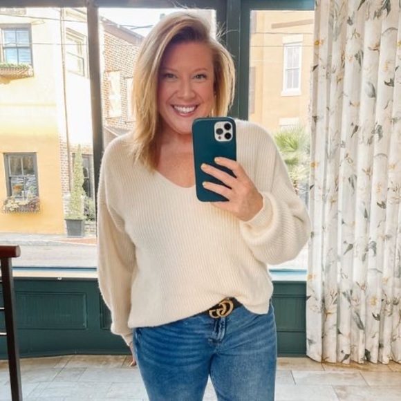 Meet your Posher, Kris - Picture 1 of 1